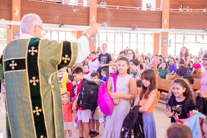 Benção das Mochilas e estudantes Paróquia Sagrado Coração Bauru (6)