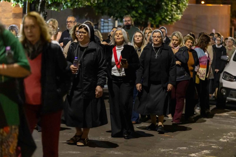 PROCISSÃO EM HONRA AO SAGRADO CORAÇÃO DE JESUS (14)
