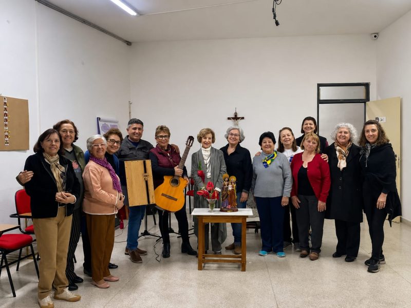 Roda de conversa com a Dra. Alba Maria Negrisoli Ribas (6)